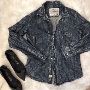 Frank & Eileen • Barry Shirt Denim Dark Acid Wash